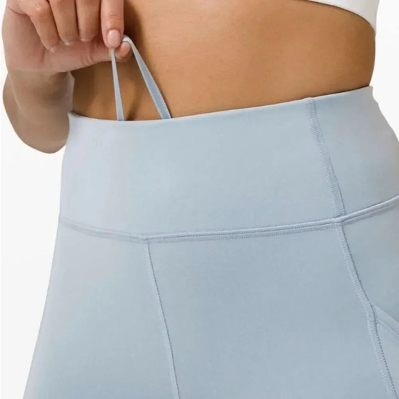 Lululemon sz 4 Invigorate High-Rise Tight 25" Chambray great pre owned condition - Picture 11 of 14